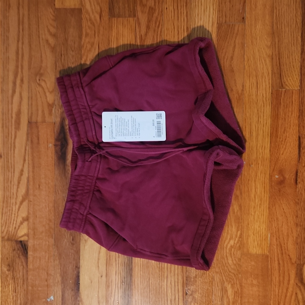 Lululemon loungeful HR short 4" pomegranate size 4 pinkk